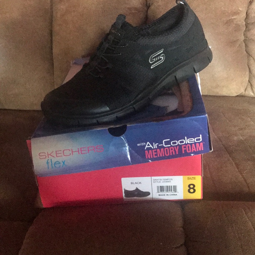 Skechers flex